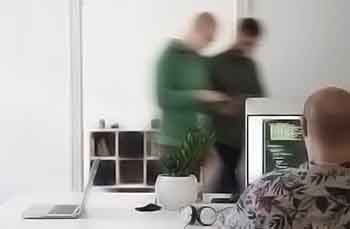 轰炸网页版
